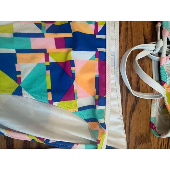 Victoria's Secret Multicolor Geometric High Neck Crisscross Bikini Top Medium - Picture 4 of 5